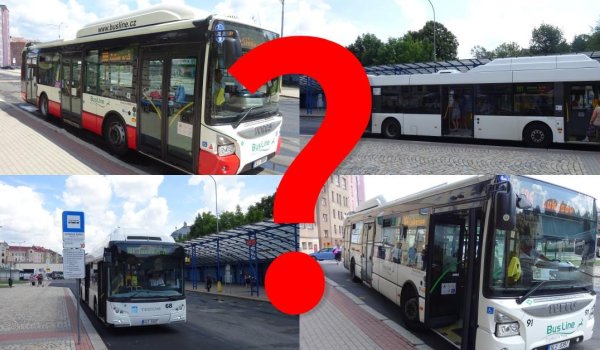 autobusy na autobusovém nádraží