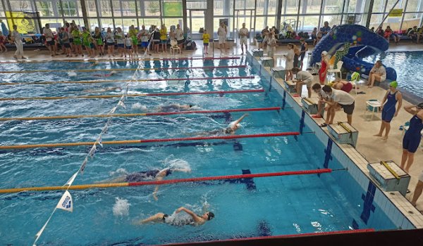 zlepšujeme vybavení a služby bazénu